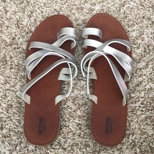 Target sandals size 9!!